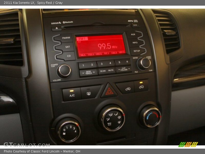 Spicy Red / Gray 2011 Kia Sorento LX