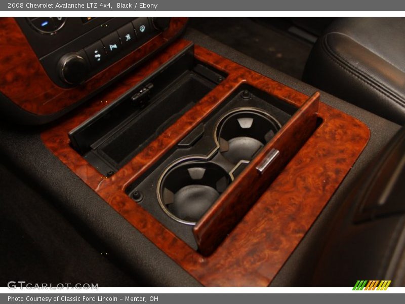Black / Ebony 2008 Chevrolet Avalanche LTZ 4x4