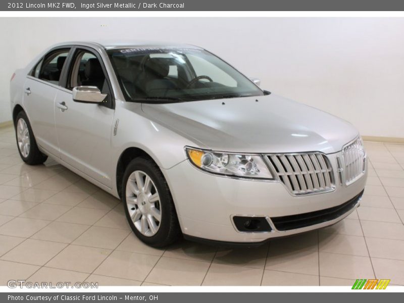 Front 3/4 View of 2012 MKZ FWD