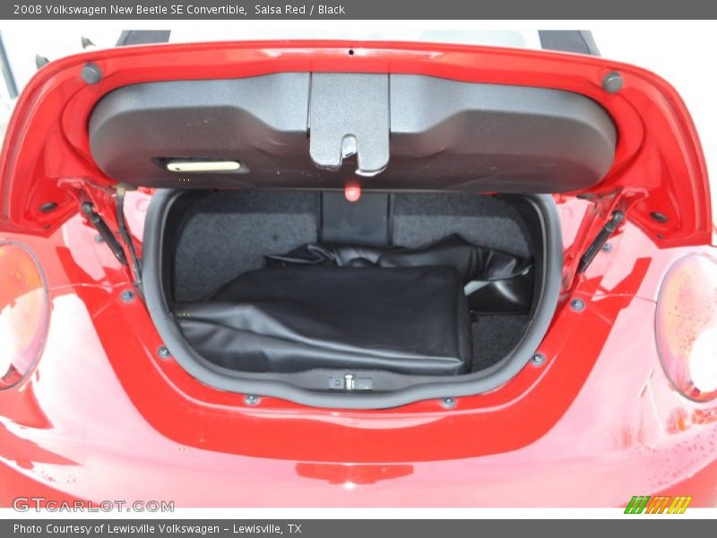  2008 New Beetle SE Convertible Trunk