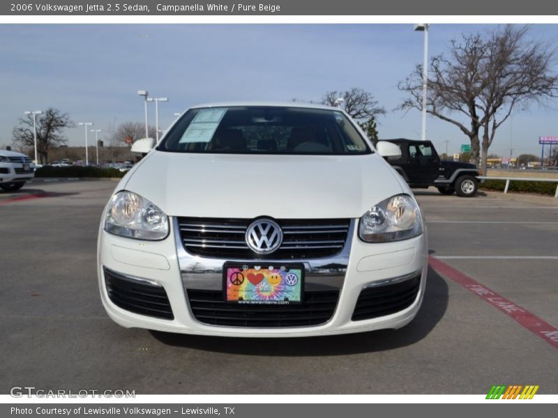 Campanella White / Pure Beige 2006 Volkswagen Jetta 2.5 Sedan