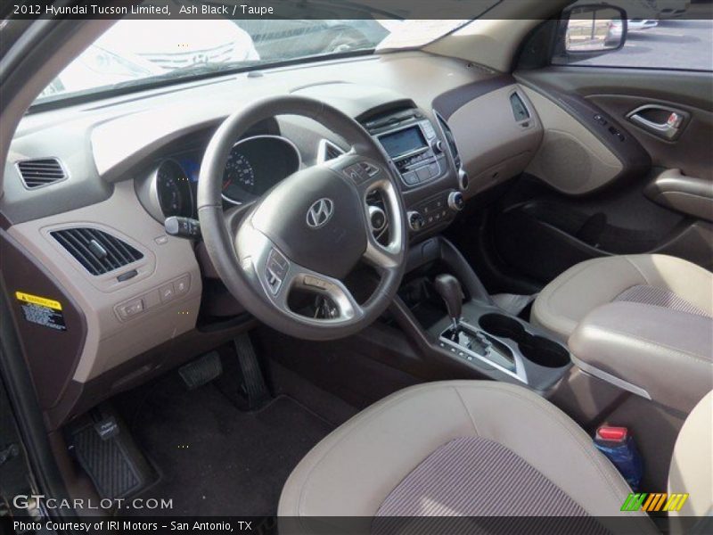 Ash Black / Taupe 2012 Hyundai Tucson Limited
