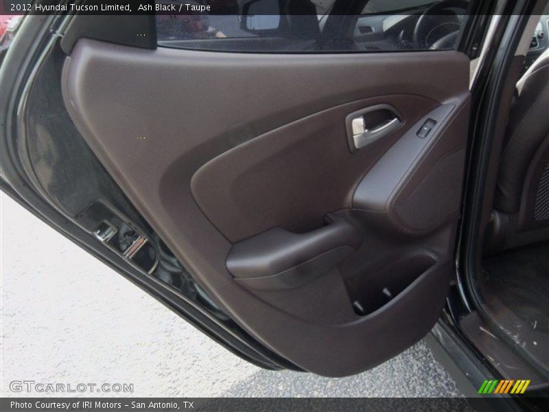 Ash Black / Taupe 2012 Hyundai Tucson Limited