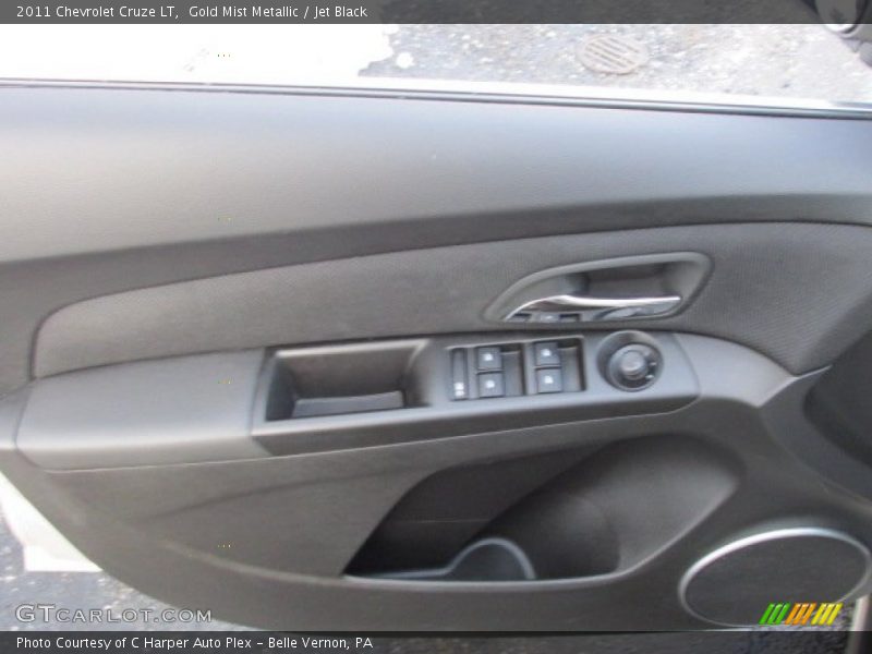 Gold Mist Metallic / Jet Black 2011 Chevrolet Cruze LT