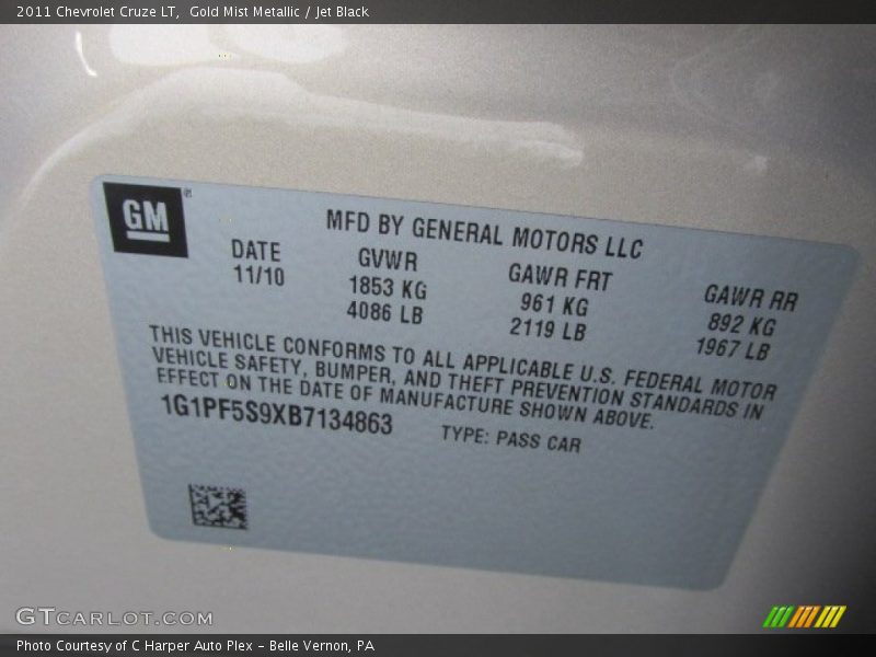 Gold Mist Metallic / Jet Black 2011 Chevrolet Cruze LT