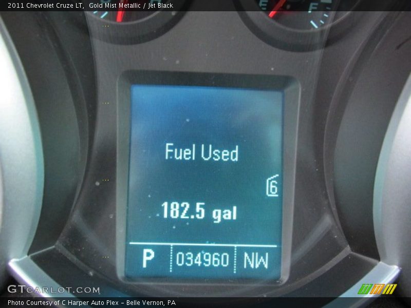 Gold Mist Metallic / Jet Black 2011 Chevrolet Cruze LT