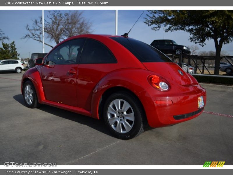 Salsa Red / Cream 2009 Volkswagen New Beetle 2.5 Coupe