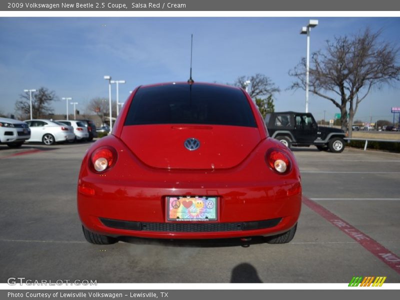 Salsa Red / Cream 2009 Volkswagen New Beetle 2.5 Coupe