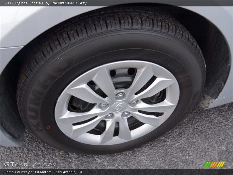 Radiant Silver / Gray 2012 Hyundai Sonata GLS