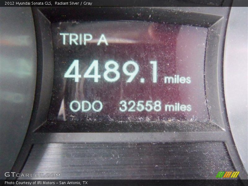 Radiant Silver / Gray 2012 Hyundai Sonata GLS