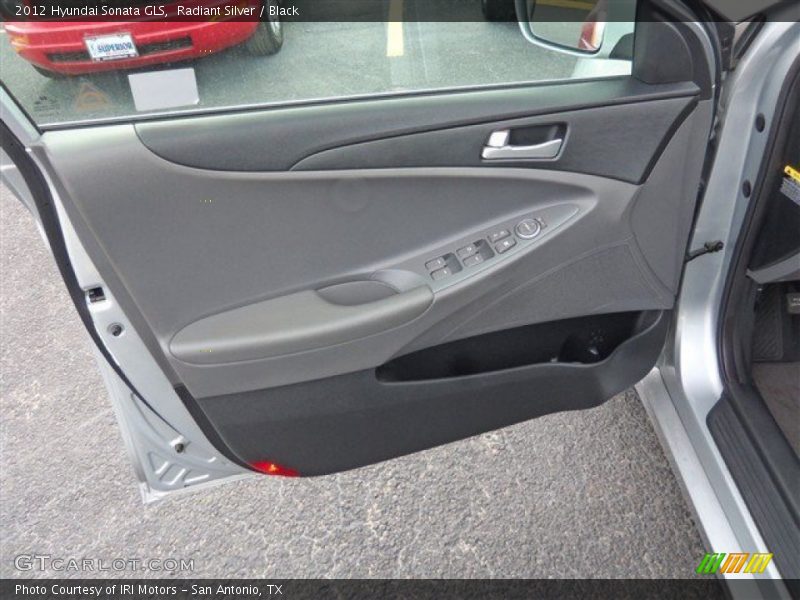 Radiant Silver / Black 2012 Hyundai Sonata GLS