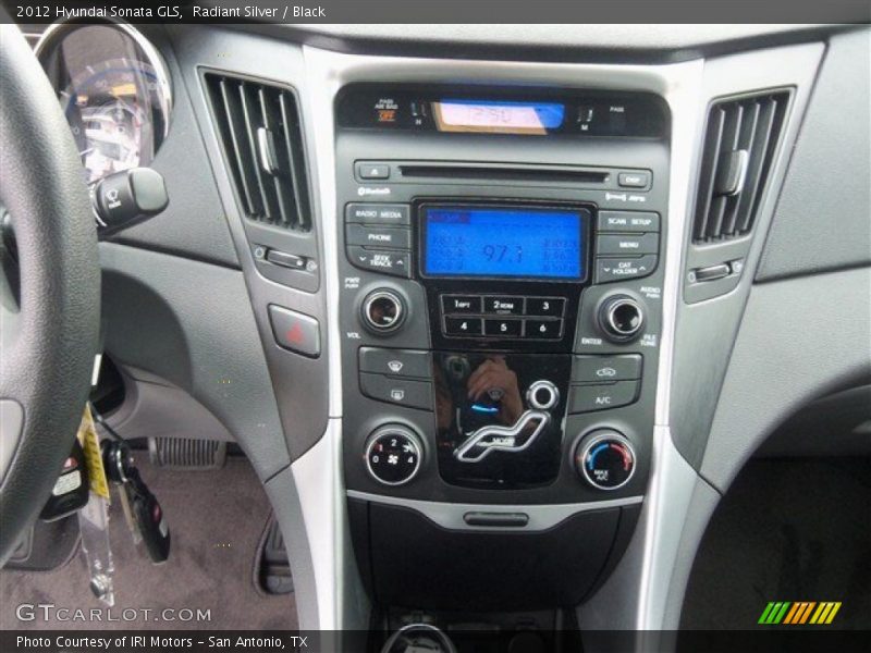 Radiant Silver / Black 2012 Hyundai Sonata GLS