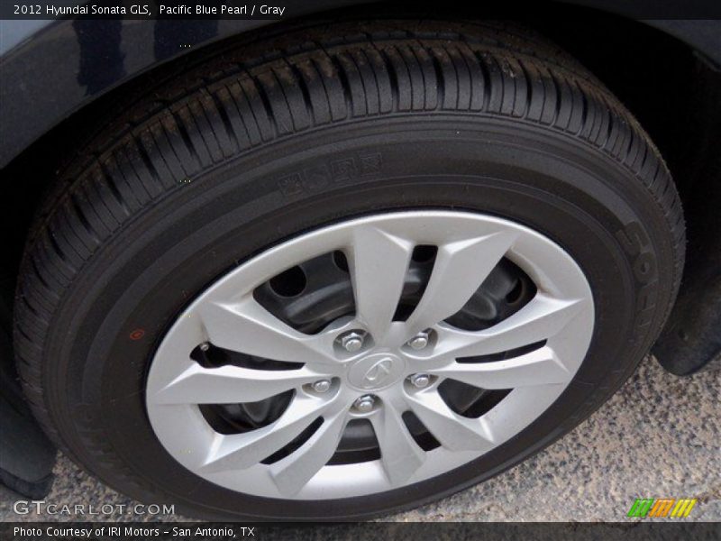 Pacific Blue Pearl / Gray 2012 Hyundai Sonata GLS