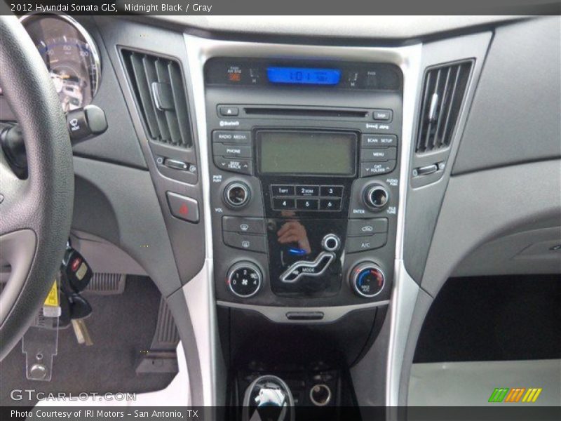 Midnight Black / Gray 2012 Hyundai Sonata GLS