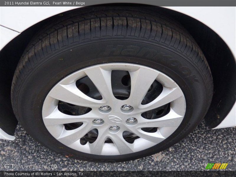 Pearl White / Beige 2011 Hyundai Elantra GLS