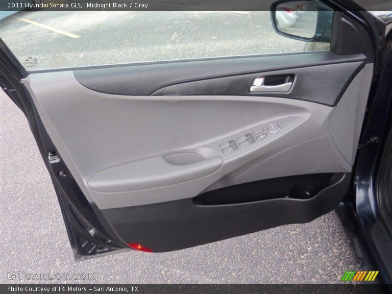 Midnight Black / Gray 2011 Hyundai Sonata GLS