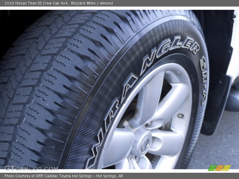 Blizzard White / Almond 2010 Nissan Titan SE Crew Cab 4x4