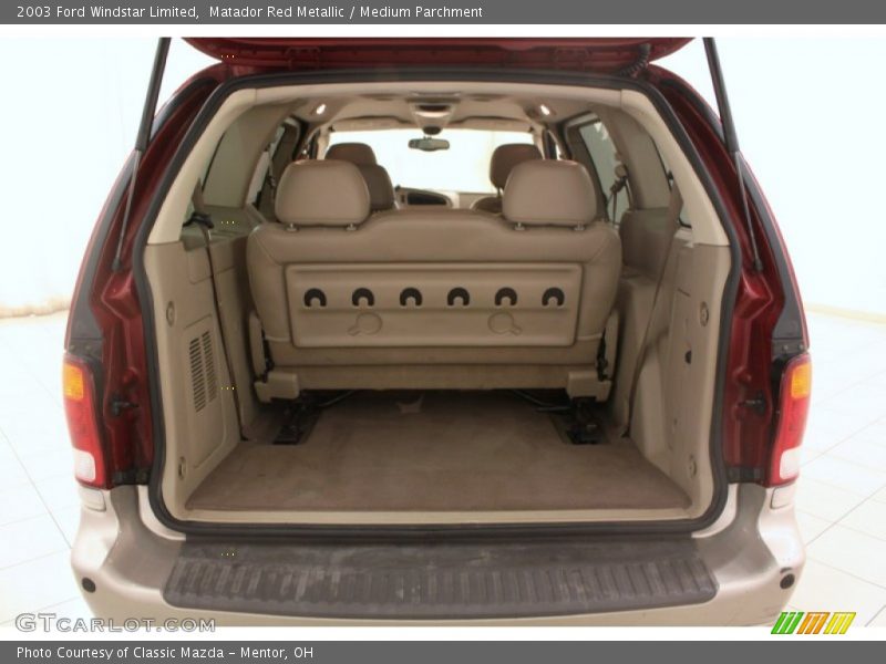  2003 Windstar Limited Trunk
