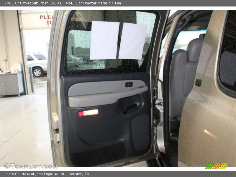 Light Pewter Metallic / Tan 2001 Chevrolet Suburban 1500 LT 4x4