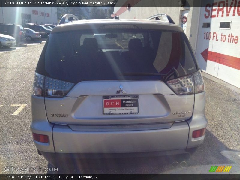 Cool Silver Metallic / Black 2010 Mitsubishi Outlander XLS 4WD