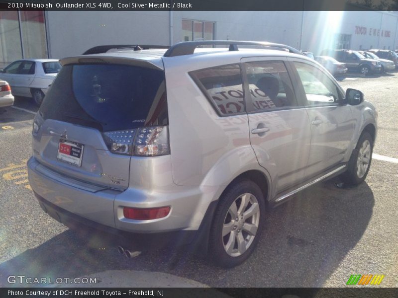 Cool Silver Metallic / Black 2010 Mitsubishi Outlander XLS 4WD