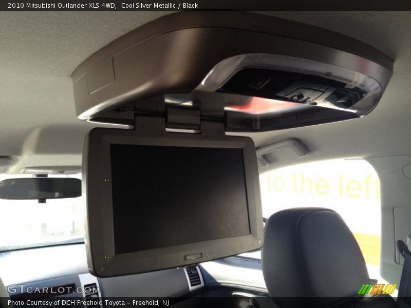 Cool Silver Metallic / Black 2010 Mitsubishi Outlander XLS 4WD