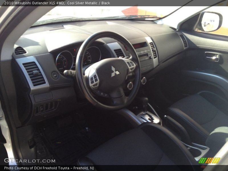 Cool Silver Metallic / Black 2010 Mitsubishi Outlander XLS 4WD