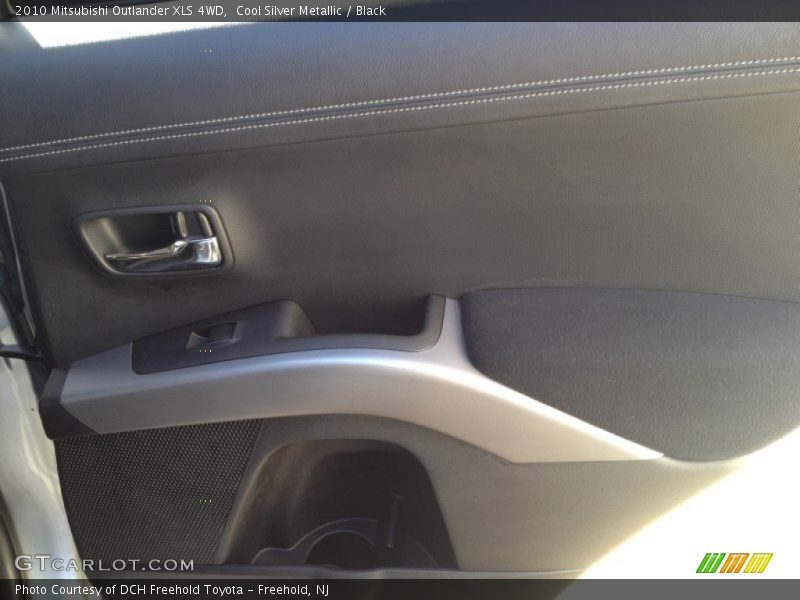 Cool Silver Metallic / Black 2010 Mitsubishi Outlander XLS 4WD