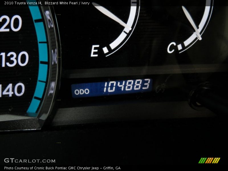 Blizzard White Pearl / Ivory 2010 Toyota Venza I4