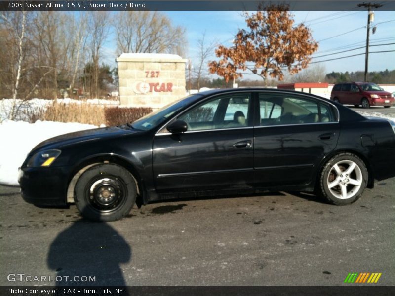 Super Black / Blond 2005 Nissan Altima 3.5 SE