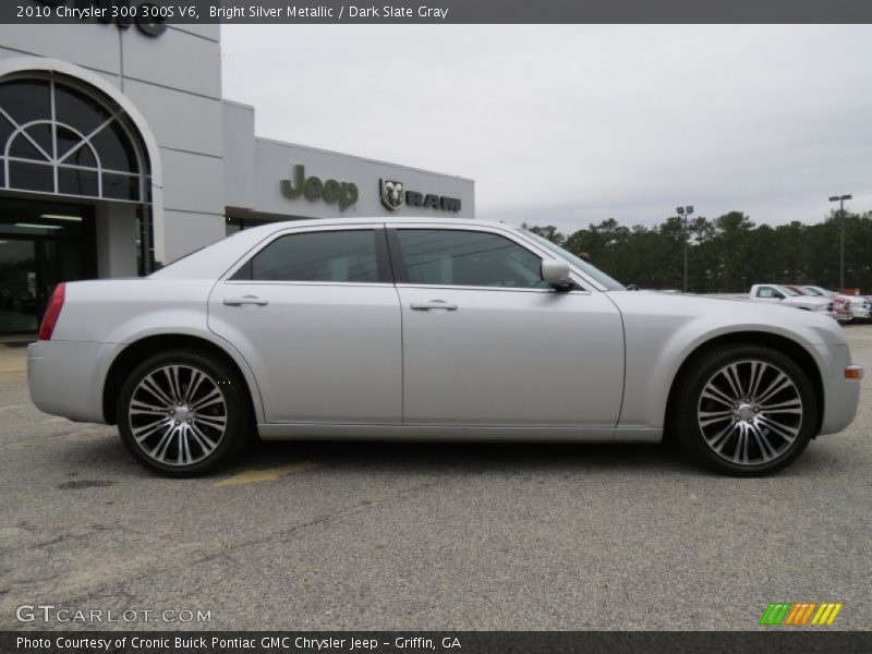 Bright Silver Metallic / Dark Slate Gray 2010 Chrysler 300 300S V6