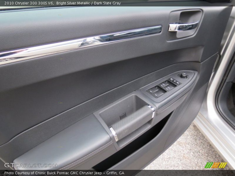 Bright Silver Metallic / Dark Slate Gray 2010 Chrysler 300 300S V6