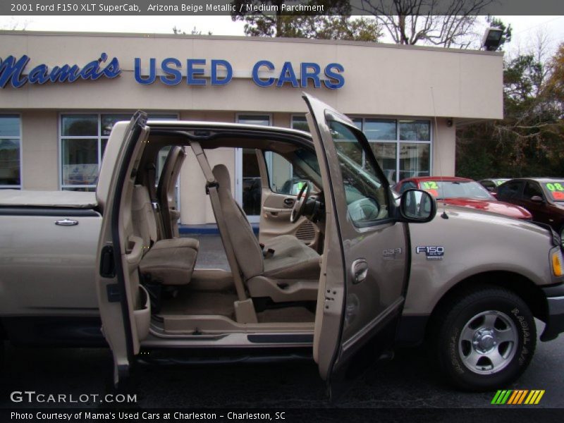 Arizona Beige Metallic / Medium Parchment 2001 Ford F150 XLT SuperCab