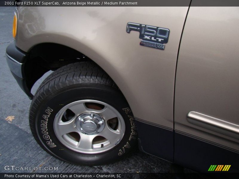 Arizona Beige Metallic / Medium Parchment 2001 Ford F150 XLT SuperCab