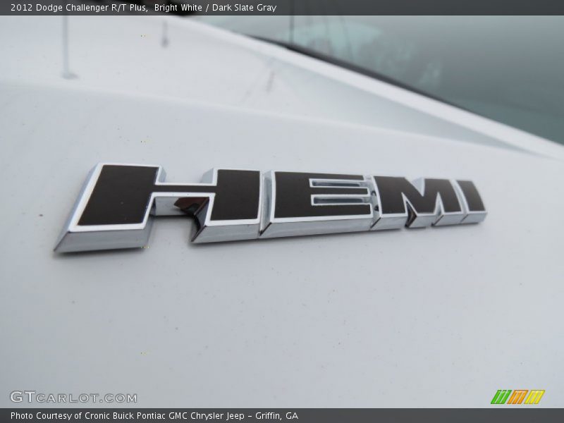 Bright White / Dark Slate Gray 2012 Dodge Challenger R/T Plus