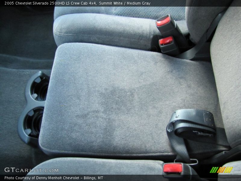 Summit White / Medium Gray 2005 Chevrolet Silverado 2500HD LS Crew Cab 4x4