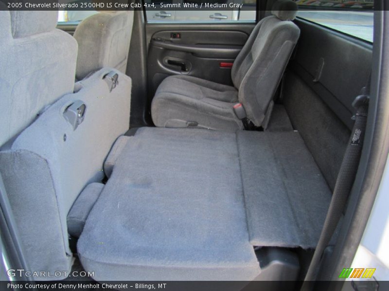 Summit White / Medium Gray 2005 Chevrolet Silverado 2500HD LS Crew Cab 4x4