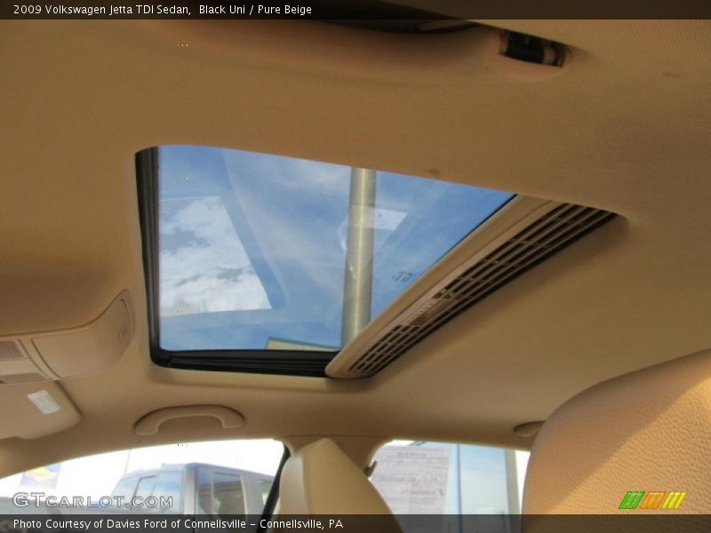 Black Uni / Pure Beige 2009 Volkswagen Jetta TDI Sedan