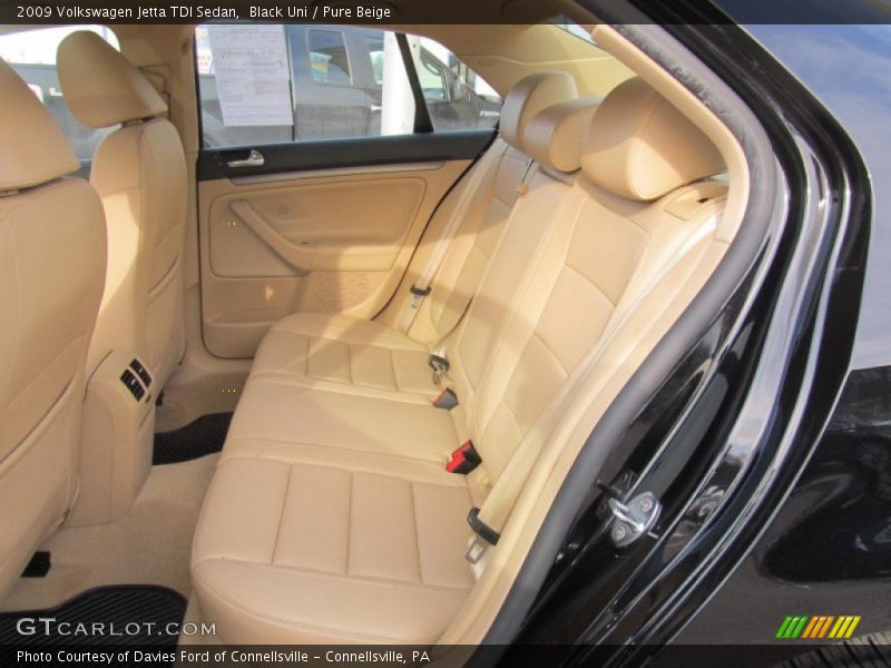 Black Uni / Pure Beige 2009 Volkswagen Jetta TDI Sedan