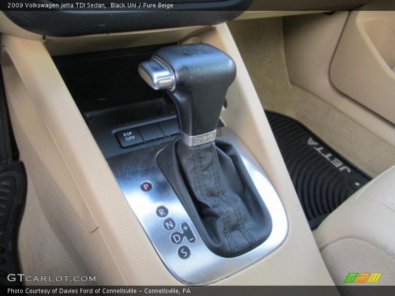 Black Uni / Pure Beige 2009 Volkswagen Jetta TDI Sedan