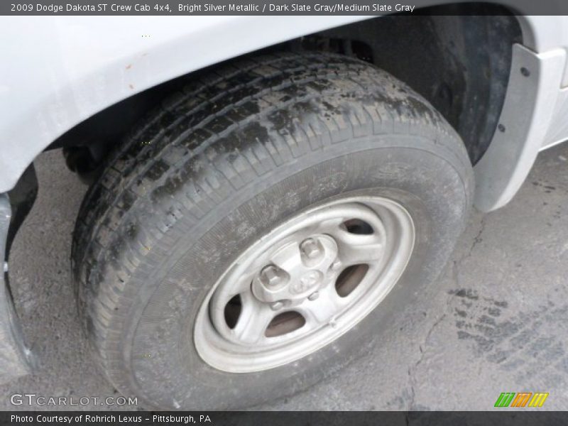 Bright Silver Metallic / Dark Slate Gray/Medium Slate Gray 2009 Dodge Dakota ST Crew Cab 4x4