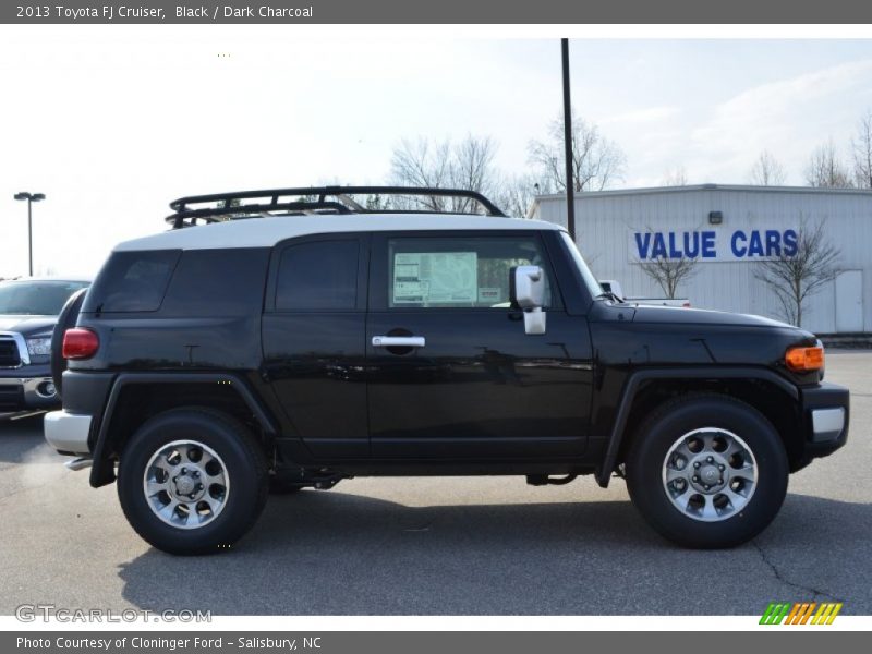 Black / Dark Charcoal 2013 Toyota FJ Cruiser