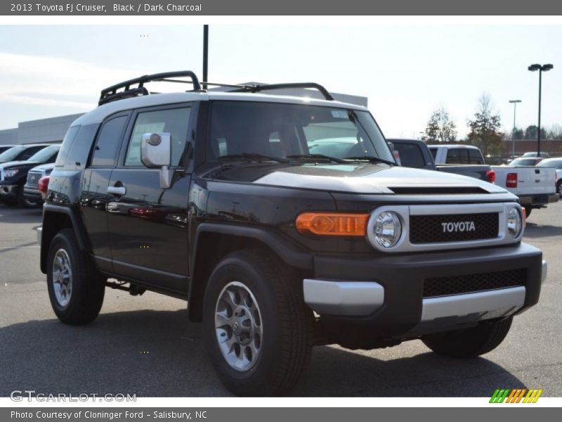 Black / Dark Charcoal 2013 Toyota FJ Cruiser