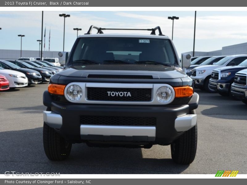 Black / Dark Charcoal 2013 Toyota FJ Cruiser