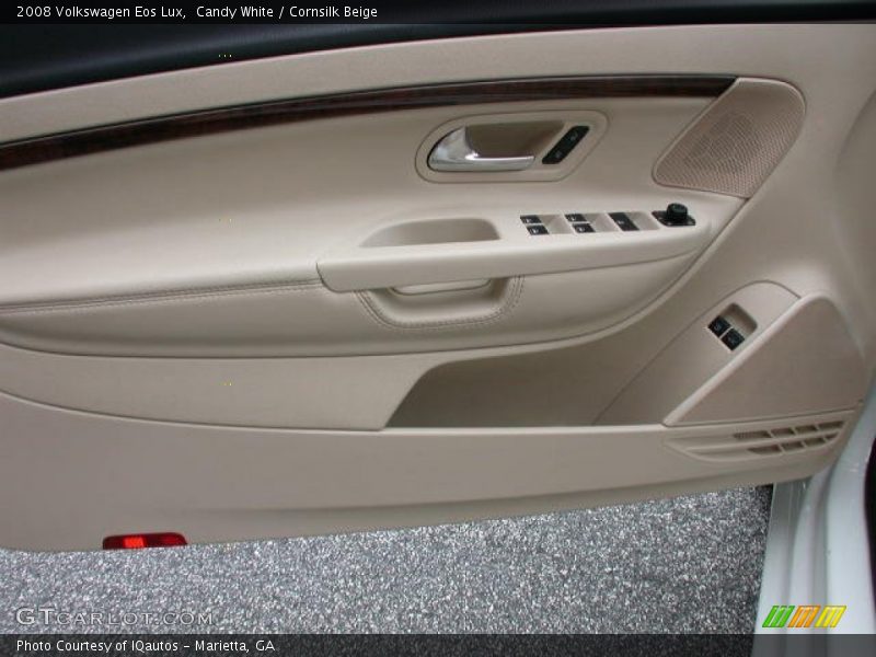 Candy White / Cornsilk Beige 2008 Volkswagen Eos Lux