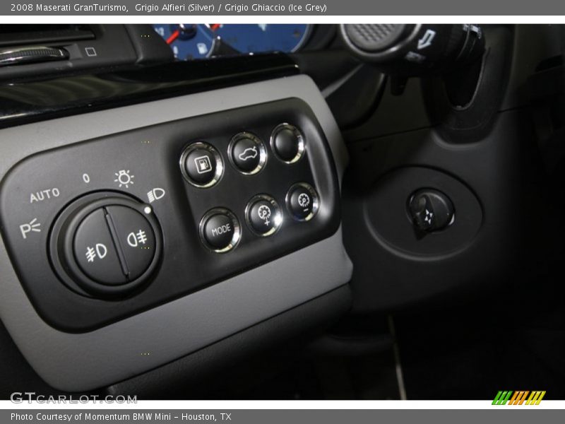 Controls of 2008 GranTurismo 