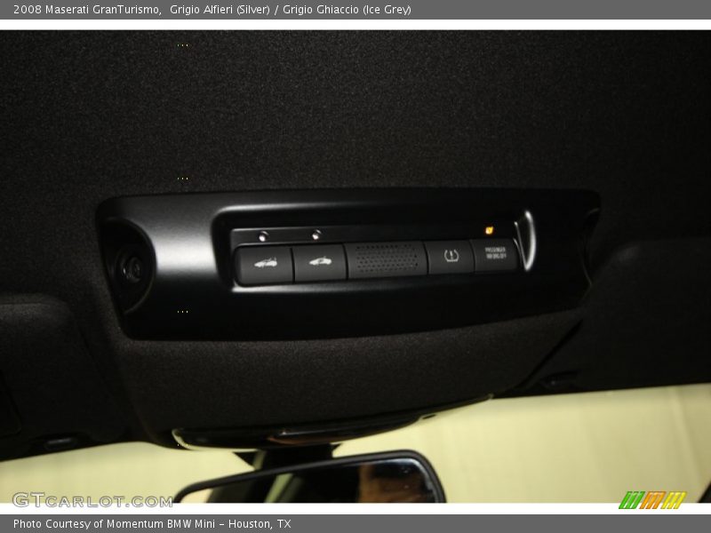 Grigio Alfieri (Silver) / Grigio Ghiaccio (Ice Grey) 2008 Maserati GranTurismo