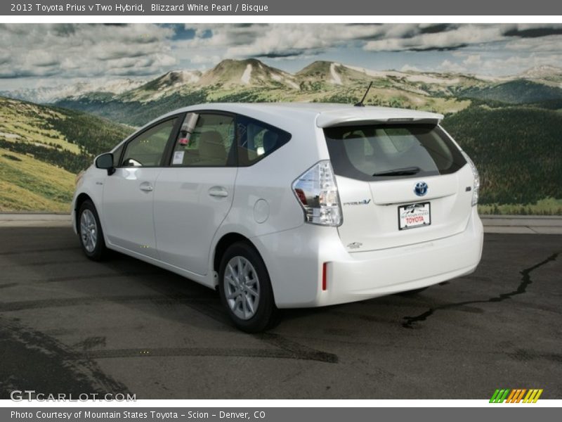 Blizzard White Pearl / Bisque 2013 Toyota Prius v Two Hybrid