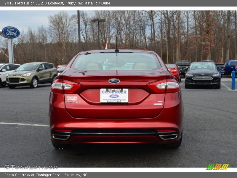 Ruby Red Metallic / Dune 2013 Ford Fusion SE 2.0 EcoBoost