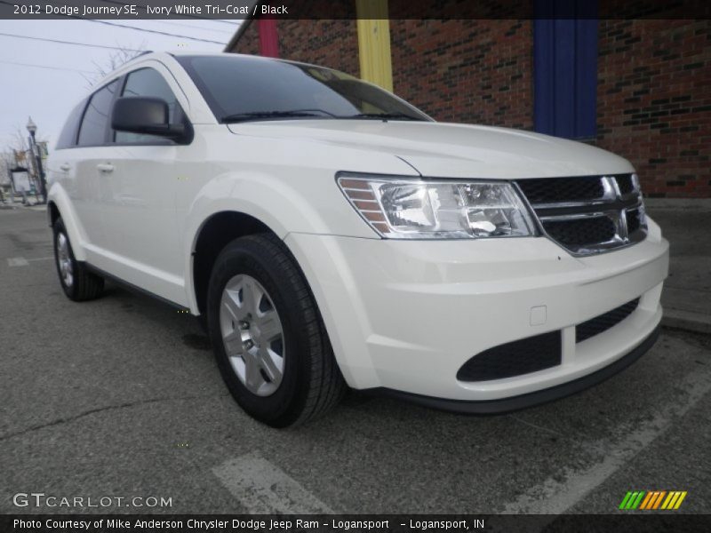 Ivory White Tri-Coat / Black 2012 Dodge Journey SE